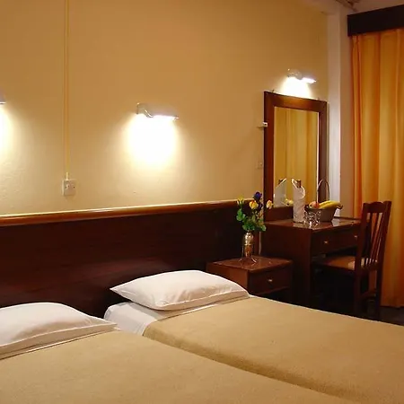 Philippos Hotel